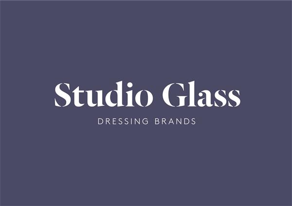 STUDIO GLASS