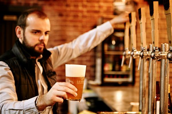 Cervezas LA SAGRA y Molson Coors, Alianza en España para fortalecer el mercado de la cerveza artesanal.