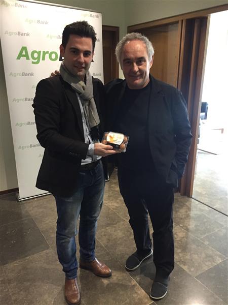El huevo a baja temperatura de Granja Campomayor conquista a Ferran Adrià